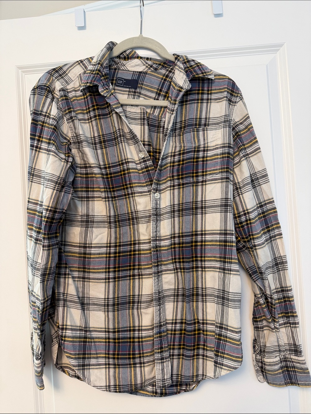 GAP Men's Cream Plaid Button-Down Shirt with Black and Yellow Lines